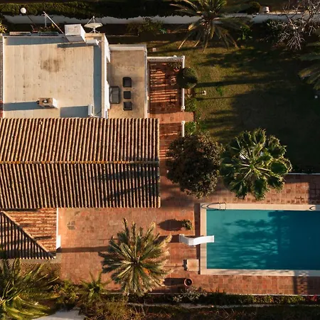 Spacious House With Pool, Garden And Solarium In Chapas, * Marbella