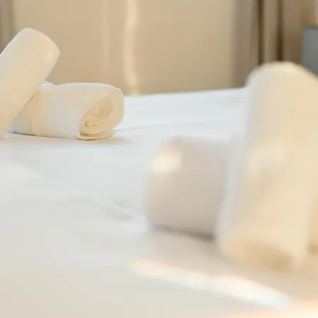 빌라 Spacious House With Pool, Garden And Solarium In Chapas,