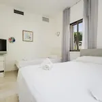 Spacious House With Pool, Garden And Solarium In Chapas, Marbella